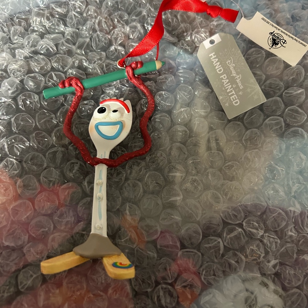New Disney Parks Toy Story 4 FORKY
Hand Painted Ornament Christmas